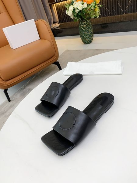 soft learher woman flat solid black design fashion slippers fretwork heels sandals sandal beach must have shoes
soft learher woman flat solid black design fashion slippers fretwork heels sandals sandal beach must have shoes