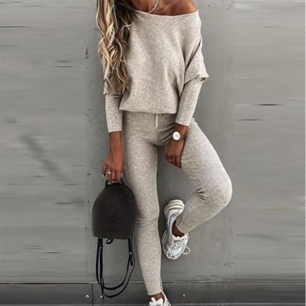 women's two piece set round long sleeve yoga pants tracksuit pullover solid yoga sets loose solid color homewear d18, White;red
women's two piece set round long sleeve yoga pants tracksuit pullover solid yoga sets loose solid color homewear d18, White;red