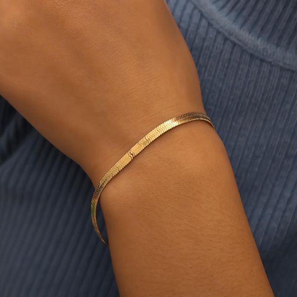 charm bracelets trendy flat snake chain for women statement gold links stainless steel bracelet fashion jewelry accessory, Golden;silver
charm bracelets trendy flat snake chain for women statement gold links stainless steel bracelet fashion jewelry accessory, Golden;silver
