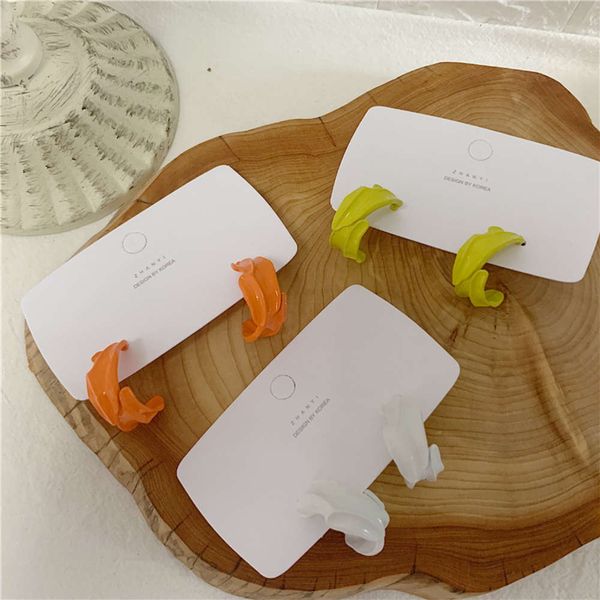 hbp south korea east gate metal spray paint fold irregular fashion refined temperament niche versatile earrings, Silver 
hbp south korea east gate metal spray paint fold irregular fashion refined temperament niche versatile earrings, Silver