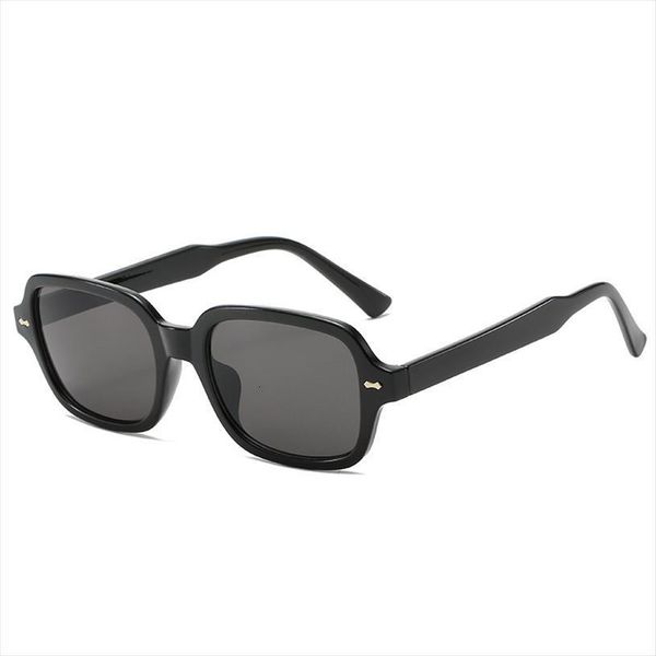 small square sunglasses shades for women wholesale rendy personality black wild gradient color glasses fashion, White;black
small square sunglasses shades for women wholesale rendy personality black wild gradient color glasses fashion, White;black