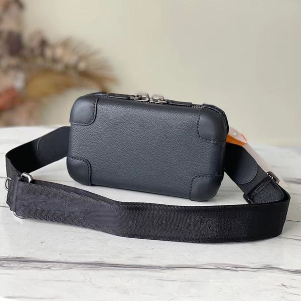 shoulder cross body bags clutch postman black embossed leather bag handbag reinforced corner security zipper 45579 fashion avant-garde 21cm
shoulder cross body bags clutch postman black embossed leather bag handbag reinforced corner security zipper 45579 fashion avant-garde 21cm