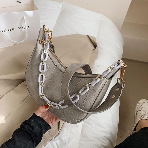 2021 banana type baguette bag women vintage pu leather shoulder bag girls armpit solid color handbag street crossbody
2021 banana type baguette bag women vintage pu leather shoulder bag girls armpit solid color handbag street crossbody