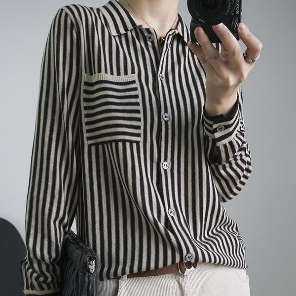 beliarst 2021 spring new cotton sweater woman suit collar striped sweater loose large size 100% cotton long-sleeved cardigan, White 
beliarst 2021 spring new cotton sweater woman suit collar striped sweater loose large size 100% cotton long-sleeved cardigan, White