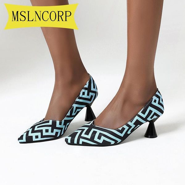 dress shoes plus size 34-48 women pumps ol fashion spell color high heels single female mid heel pointed toe shallow mouth shoe, Black
dress shoes plus size 34-48 women pumps ol fashion spell color high heels single female mid heel pointed toe shallow mouth shoe, Black