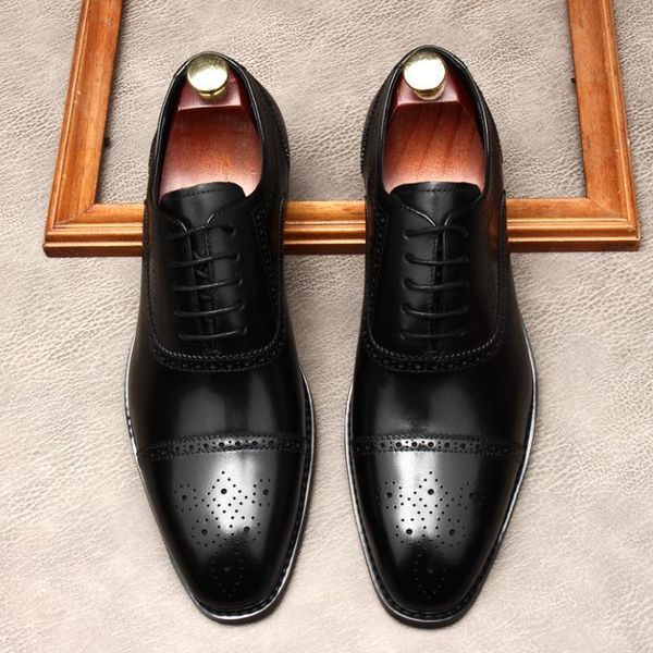 dress shoes trendy carving oxford men black quality cow leather wedding mens business office career work size 37-44
dress shoes trendy carving oxford men black quality cow leather wedding mens business office career work size 37-44