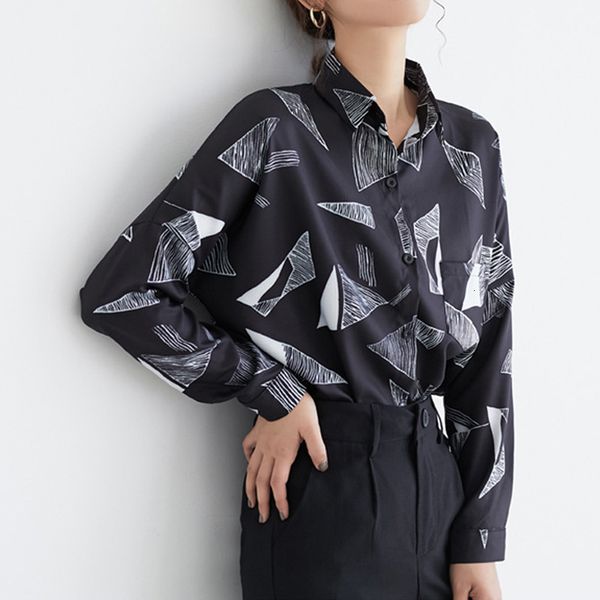 2021 new women print loose casual chiffon fashion shirt blouses spring plus size turn-down collar female shirts l6g4, Black
2021 new women print loose casual chiffon fashion shirt blouses spring plus size turn-down collar female shirts l6g4, Black