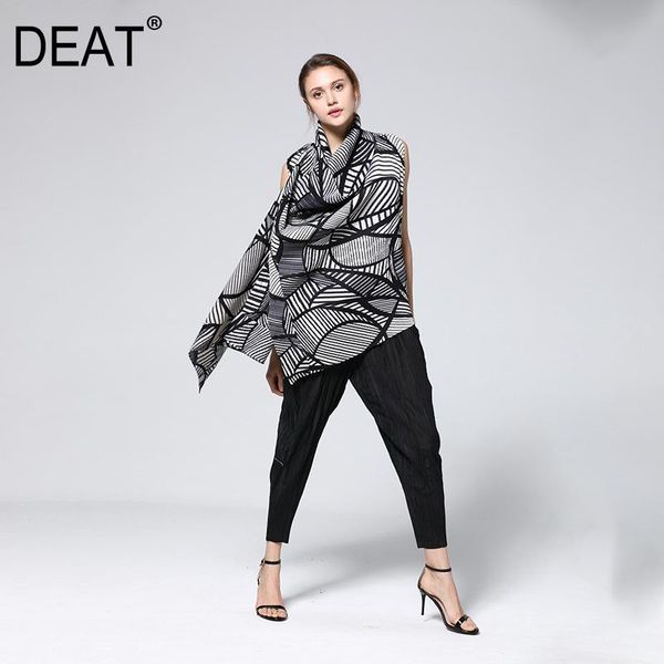 women's jackets deat pleated woman sleeveless cardigan lapel wild loose graffiti striped print coat casual 2021 summer fashion ht613, Black;brown
women's jackets deat pleated woman sleeveless cardigan lapel wild loose graffiti striped print coat casual 2021 summer fashion ht613, Black;brown