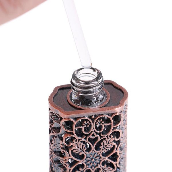 storage bottles & jars antiqued metal perfume bottle arab style essential oils container alloy royal glass wedding decoration gift 3ml
storage bottles & jars antiqued metal perfume bottle arab style essential oils container alloy royal glass wedding decoration gift 3ml