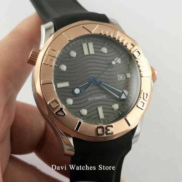 mechanical 41mm gilded bliger rose men watches fashional sapphire glass grey dial watch, Slivery;brown
mechanical 41mm gilded bliger rose men watches fashional sapphire glass grey dial watch, Slivery;brown