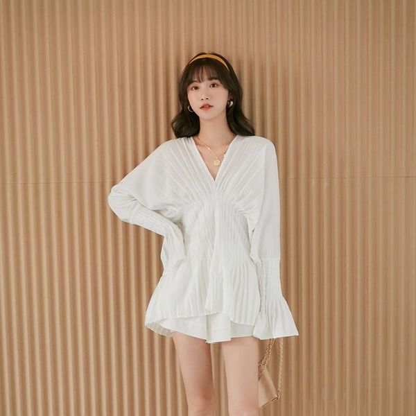 women's blouses & shirts pullover loose shirt women solid white flare pleated v neck long sleeve blouse camisas de mujer female clothe
women's blouses & shirts pullover loose shirt women solid white flare pleated v neck long sleeve blouse camisas de mujer female clothe