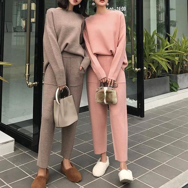 women's two piece pants autumn winter casual sweater tracksuits o-neck long sleeve jumpers & elastic waist pant female elegant knitted, White
women's two piece pants autumn winter casual sweater tracksuits o-neck long sleeve jumpers & elastic waist pant female elegant knitted, White