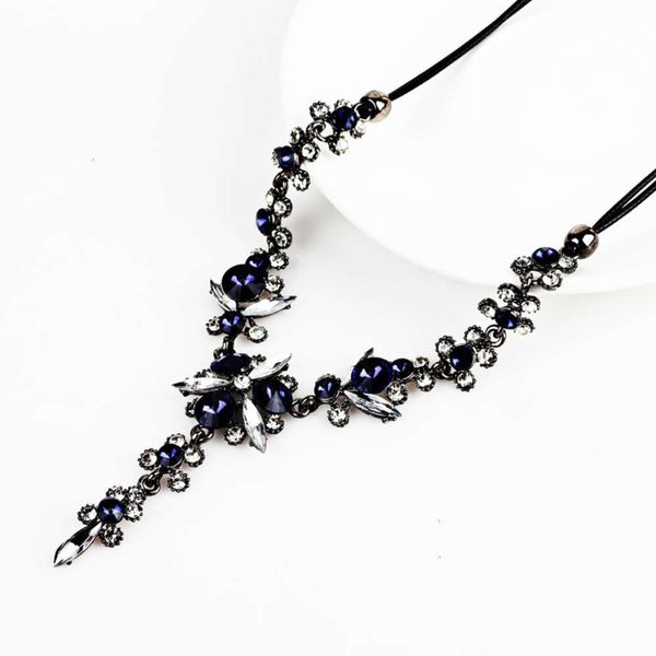 versatile necklace crystal short accessories women's clavicle new chain fashion korean crystal sweater chain, Silver
versatile necklace crystal short accessories women's clavicle new chain fashion korean crystal sweater chain, Silver