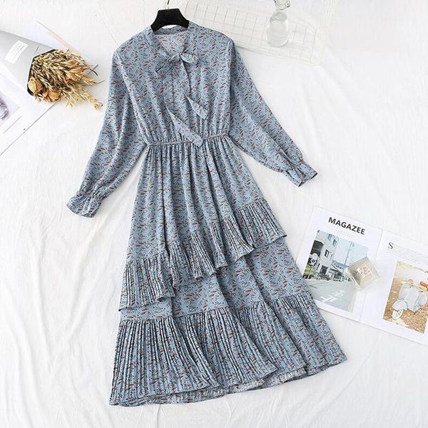 casual dresses chiffon dress women spring 2021 french vintage ruffles long floral print sleeve pleated vestidos, Black;gray
casual dresses chiffon dress women spring 2021 french vintage ruffles long floral print sleeve pleated vestidos, Black;gray
