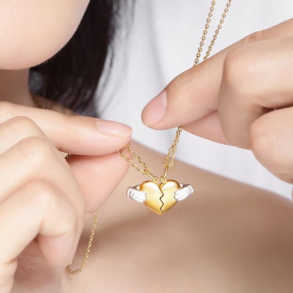 chains 2pcs magnetic couple necklace lovers heart break pendant long distance relationship charm women valentine's day gift, Silver
chains 2pcs magnetic couple necklace lovers heart break pendant long distance relationship charm women valentine's day gift, Silver