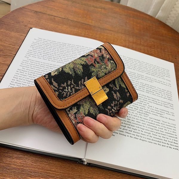 winter new thousand bird lattice wallet women's short folding change clip fashion contrast color multi slot card bag, Red;black
winter new thousand bird lattice wallet women's short folding change clip fashion contrast color multi slot card bag, Red;black