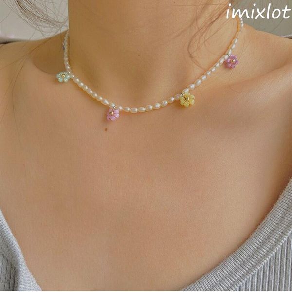 chains 2021 korea sweet colorful flowers pearls clavicle chain handmade choker necklace for women girls vacation aesthetic jewelry, Silver
chains 2021 korea sweet colorful flowers pearls clavicle chain handmade choker necklace for women girls vacation aesthetic jewelry, Silver