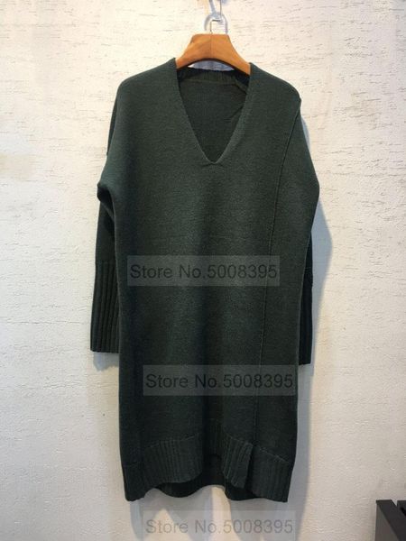 casual dresses woman dark green cashmere wool knit dress v-neck long sleeves drop shoulder slit side fashion sweater 2021, Black;gray
casual dresses woman dark green cashmere wool knit dress v-neck long sleeves drop shoulder slit side fashion sweater 2021, Black;gray