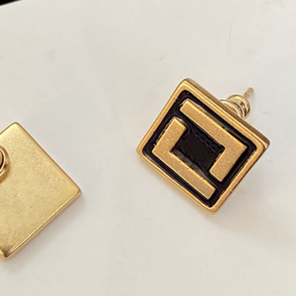 jewelry enamel womens designer earring ear studs fashion gold symmetric letter f earrings luxury lady tiuso, Golden;silver
jewelry enamel womens designer earring ear studs fashion gold symmetric letter f earrings luxury lady tiuso, Golden;silver