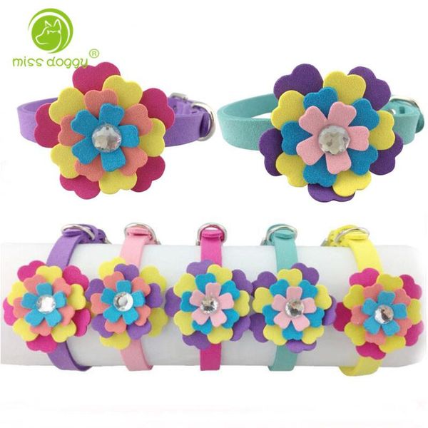 dog collars & leashes fashion south korean rhinestone flower collar soft velvet material adjustable necklace pet cat with 5colors
dog collars & leashes fashion south korean rhinestone flower collar soft velvet material adjustable necklace pet cat with 5colors