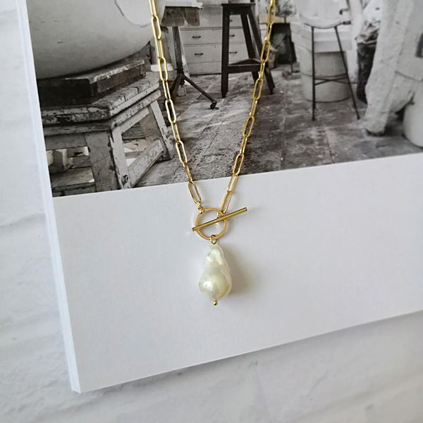 pendant necklaces baroque natural freshwater pearl toggle clasp linked chain for women french temperament necklace, Silver
pendant necklaces baroque natural freshwater pearl toggle clasp linked chain for women french temperament necklace, Silver