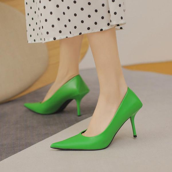 dress shoes 2021 fashion women solid color pointed toe high heels pu leather lady elegant stiletto pumps party brida, Black
dress shoes 2021 fashion women solid color pointed toe high heels pu leather lady elegant stiletto pumps party brida, Black