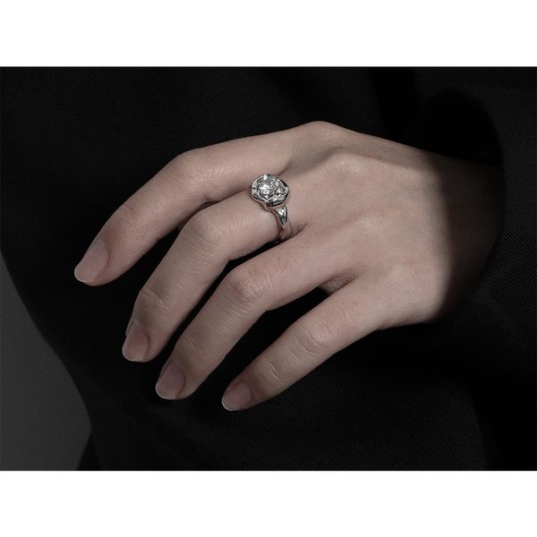 glass city volcanic lava zircon 18k color gold ring female ins electroplating preserving japanese and korean simple, Silver
glass city volcanic lava zircon 18k color gold ring female ins electroplating preserving japanese and korean simple, Silver