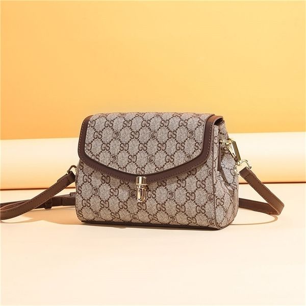 outlet sale 80% off carlo daisy new style messenger bag single women's fine shoulder belt small square bag wholesale store
outlet sale 80% off carlo daisy new style messenger bag single women's fine shoulder belt small square bag wholesale store