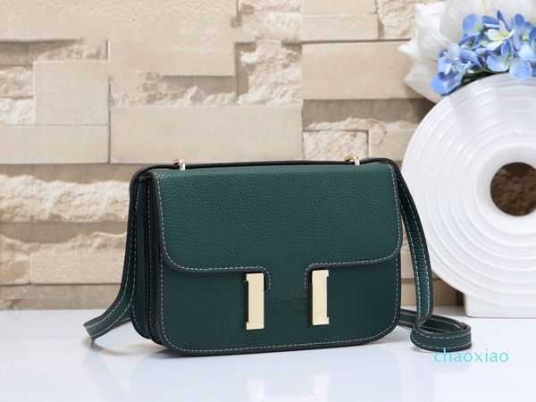 messenger bag handmade 7a ladies luxury designer bags 2021 classic fashion cowhide flap leather one-shoulder wallet pocket plaid clutch
messenger bag handmade 7a ladies luxury designer bags 2021 classic fashion cowhide flap leather one-shoulder wallet pocket plaid clutch