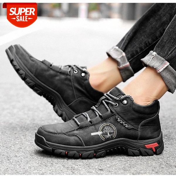 2020 men shoes winter non slip ankle boots hand stitching casual men loafers soft sole breathable flats shoes female boots #dh89
2020 men shoes winter non slip ankle boots hand stitching casual men loafers soft sole breathable flats shoes female boots #dh89