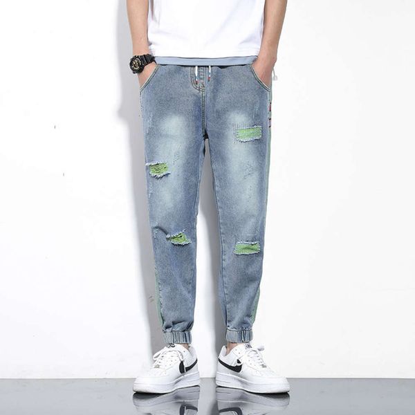 20212020 korean new jeans comfortable low waist straight casual hole trend men's pants, Blue
20212020 korean new jeans comfortable low waist straight casual hole trend men's pants, Blue
