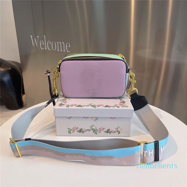 19ss new luxurys designers women shoulder bag ladies handbag messenger famous brand the small snapscamera crossbody eight styles 19*7*12
19ss new luxurys designers women shoulder bag ladies handbag messenger famous brand the small snapscamera crossbody eight styles 19*7*12