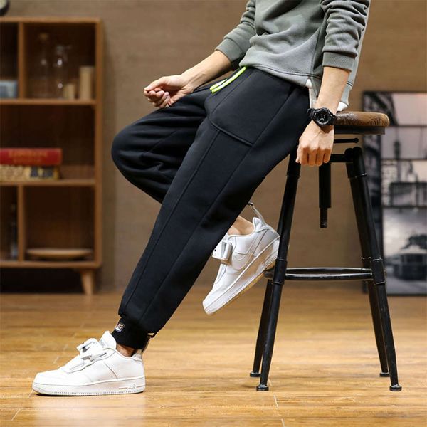 2021 men's spring simple fashion loose legged sports pants youth outdoor trend casual pants men's pants, Black
2021 men's spring simple fashion loose legged sports pants youth outdoor trend casual pants men's pants, Black