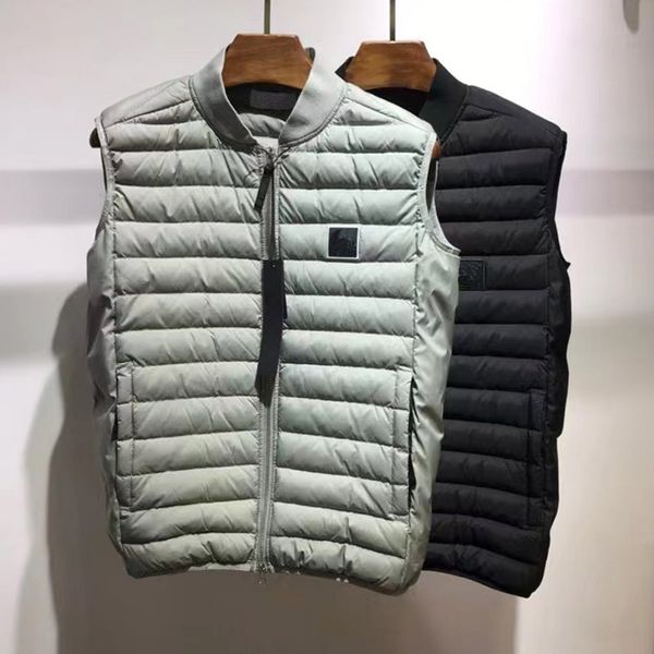 autumn and winter down vest sleeveless keep warm classic daily cusual comfortable jacket, Black;white
autumn and winter down vest sleeveless keep warm classic daily cusual comfortable jacket, Black;white