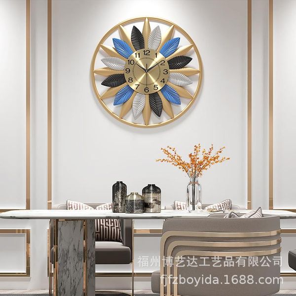 simple iron round clock creative porch background wall clock home decor living room decoration wall modern design
simple iron round clock creative porch background wall clock home decor living room decoration wall modern design