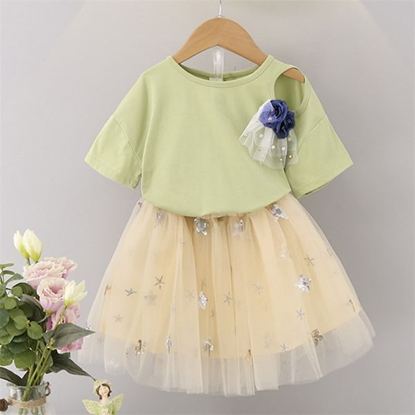 summer clothing set mesh skirt 2pcs girl suit flower accessories children clothes baby 210528, White
summer clothing set mesh skirt 2pcs girl suit flower accessories children clothes baby 210528, White