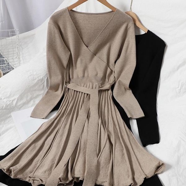 casual dresses autumn winter fashion cross v-neck bandage thin pleated dress korean pure color knitted sweater women office lady vestido, Black;gray
casual dresses autumn winter fashion cross v-neck bandage thin pleated dress korean pure color knitted sweater women office lady vestido, Black;gray