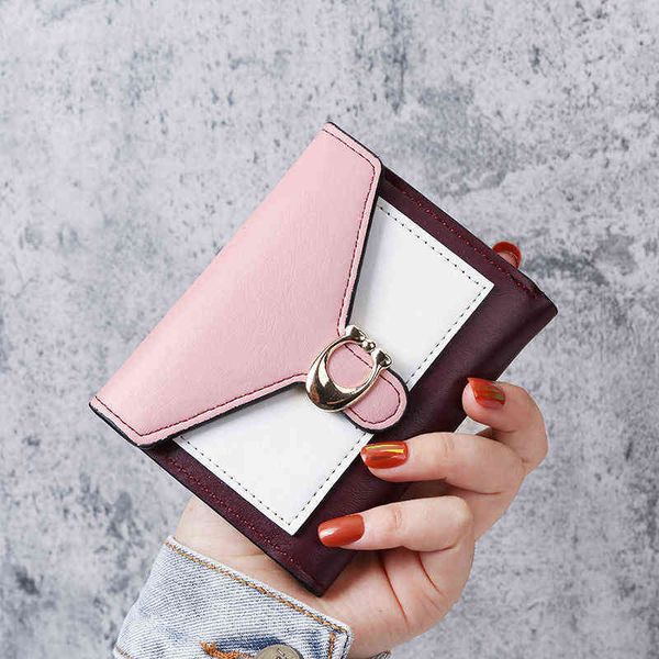 new small wallet women's short european and american simple color contrast multi card slot compact folding, Red;black
new small wallet women's short european and american simple color contrast multi card slot compact folding, Red;black