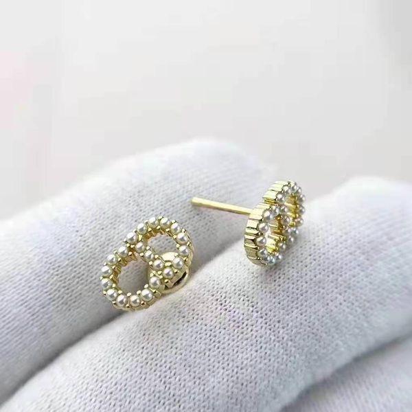 design jewelry classic inlaid small pearl light gold letter 925 silver needle front and back earrings bt75, Golden
design jewelry classic inlaid small pearl light gold letter 925 silver needle front and back earrings bt75, Golden