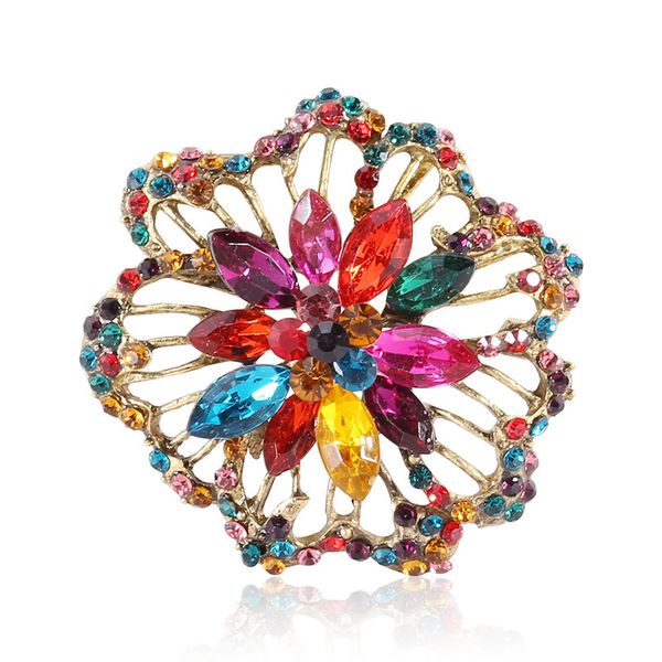factory creative new hollow crystal flower brooch temperament coat brooch accessories christmas
factory creative new hollow crystal flower brooch temperament coat brooch accessories christmas