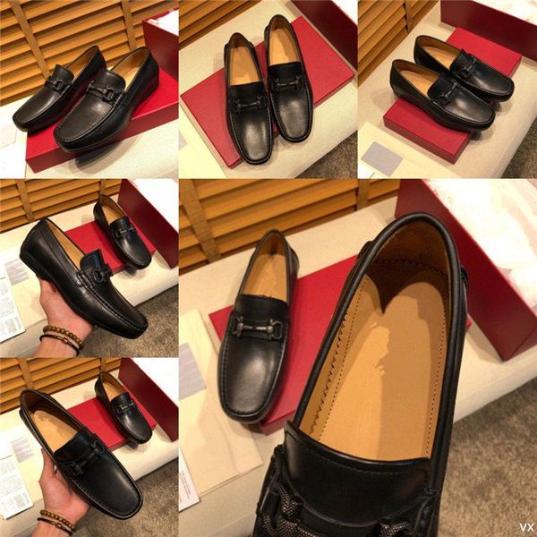 2020 classic business men's luxury dress shoes fashion elegant formal wedding shoes men slip on office oxford shoes for men black brown
2020 classic business men's luxury dress shoes fashion elegant formal wedding shoes men slip on office oxford shoes for men black brown