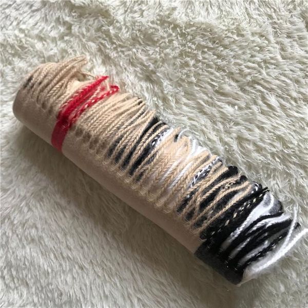 2021 spring winter cashmere scarf high-end soft thick cashmere scarf fashion men's and women's scarf 200*70cm, Blue;gray
2021 spring winter cashmere scarf high-end soft thick cashmere scarf fashion men's and women's scarf 200*70cm, Blue;gray
