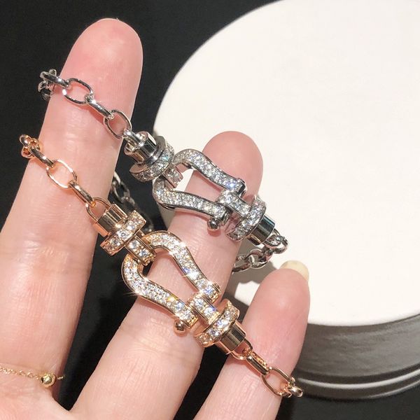 bangles bracelet f family horseshoe 925 sterling silver plated 18k gold diamond studded 8-shaped buckle, Black
bangles bracelet f family horseshoe 925 sterling silver plated 18k gold diamond studded 8-shaped buckle, Black