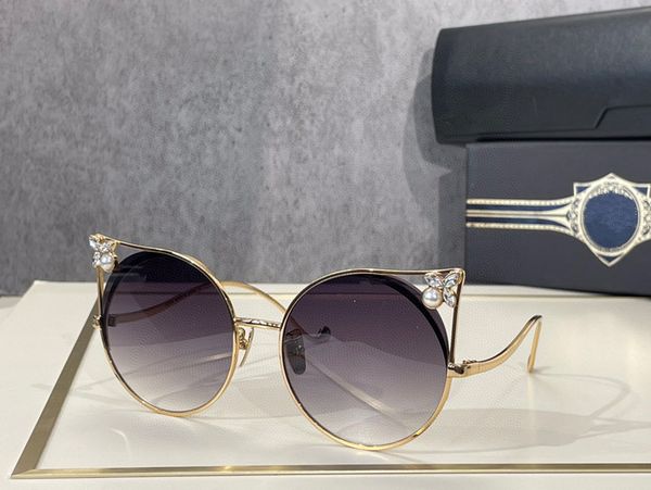 summer sunglasses for women m-nine cat eye style anti-ultraviolet retro plate round full frame fashion eyeglasses random box, White;black
summer sunglasses for women m-nine cat eye style anti-ultraviolet retro plate round full frame fashion eyeglasses random box, White;black