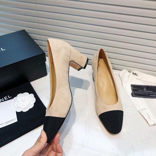 luxury design spring summer new women slippers shoes for women 2021 shoes sandals outdoor designer sandales, Black
luxury design spring summer new women slippers shoes for women 2021 shoes sandals outdoor designer sandales, Black