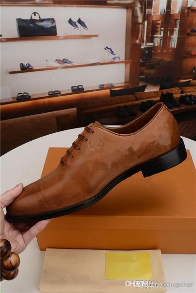 black red fashion design genuine leather designeer men dress shoes casual office male shoes lace up pointed toe formal business shoes 33
black red fashion design genuine leather designeer men dress shoes casual office male shoes lace up pointed toe formal business shoes 33