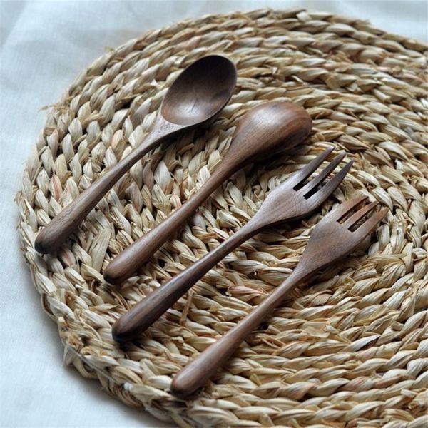 spoons black walnut honey / coffee stirring household spoon solid wood tableware
spoons black walnut honey / coffee stirring household spoon solid wood tableware