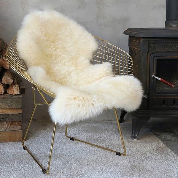 carpets imitate sheepskin rug chair cover cushion bedroom mat artificial wool warm hairy anti-slip carpet pad seat textil fur rugs
carpets imitate sheepskin rug chair cover cushion bedroom mat artificial wool warm hairy anti-slip carpet pad seat textil fur rugs