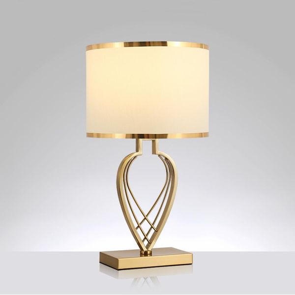 postmodern luxury metal table lamp bedside bedroom warm fabric nordic table lamps living room lamparas de mesa lightings eb5td
postmodern luxury metal table lamp bedside bedroom warm fabric nordic table lamps living room lamparas de mesa lightings eb5td