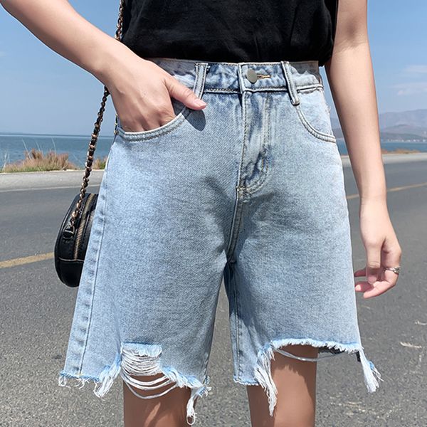 2021 new summer women streetwear hole wide leg blue denim vintage female high waist solid color jeans shorts t34k, White;black
2021 new summer women streetwear hole wide leg blue denim vintage female high waist solid color jeans shorts t34k, White;black